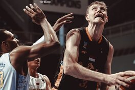 Українці за кордоном: Ковальов оформив дабл-дабл, Пустовому не вистачило одного підбирання