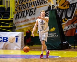 Харківські Соколи продовжили контракт з Іллею Шавгаровим