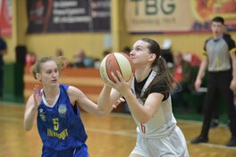 Будівельник підписав гравчиню молодіжної збірної України