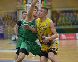 Старий Луцьк продовжив контракт із молодим форвардом 