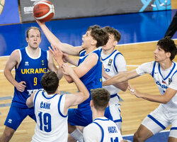 Чоловіча збірна України програла Чехії на молодіжному чемпіонаті Європи