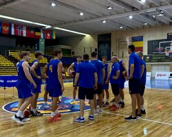 Україна — Азербайджан: відеотрансляція матчу чоловічого чемпіонату Європи U-18
