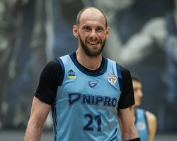 Тимофеєнко – лідер, топ-4 продовжує виступати: кращі гравці в історії Суперліги за підбираннями