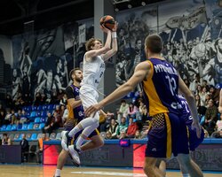 Харківські Соколи здобули перемогу над Старим Луцьком: фотогалерея