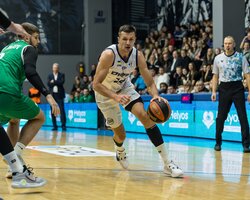 Дніпро vs Київ-Баскет: статистичне порівняння лідерів Суперліги перед очним матчем