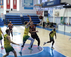 Кривбас переміг Прикарпаття-Говерлу в Миколаєві