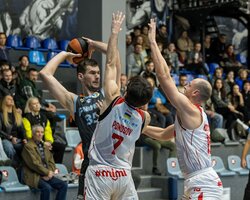 Дніпро поступився Рівне-ОШВСМ в овертаймі: фотогалерея матчу