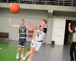 Вища ліга: визначено MVP та символічну збірну першого туру