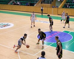 Самбір двічі здолав БІПУ у Вищій лізі: фотогалерея