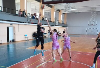 ВЮБЛ серед дівчат 2009 року народження: львівський КІВС зіграв два матчі в Івано-Франківську