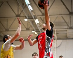 Волинське дербі у Перші лізі: фотогалерея