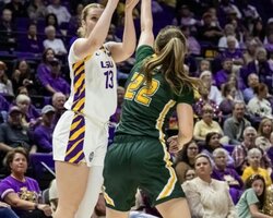 Українки за кордоном: Коваль набрала 16 очок в матчі NCAA