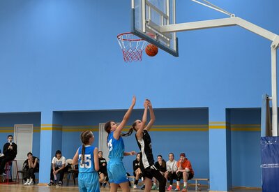 ВЮБЛ серед дівчат 2013 року: дніпровська СДЮСШОР-5 виграла тур у Полтаві