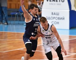 Шостий тур Суперліги Favbet: розклад трансляцій 15-16 листопада