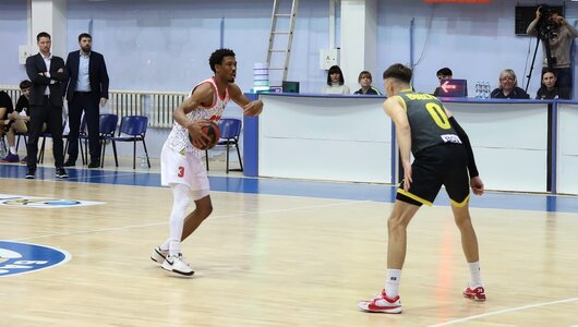 Київ-Баскет поступився Кривбасу у Миколаєві