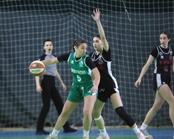 Жіноча Вища ліга: результати матчів 15 листопада