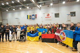 Українські військові підтримали жіночу збірну в матчі проти Болгарії