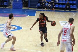 Кривбас у напруженому матчі переміг Рівне