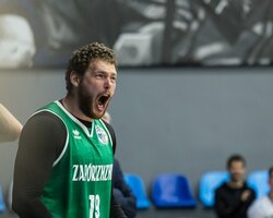 Запоріжжя в драматичному матчі обіграло Харківських Соколів