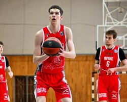 Перша ліга: відеотрансляція матчів 21 листопада