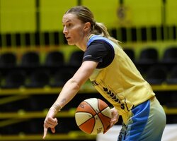 Жіноча Суперліга: відеотрансляція матчу 21 листопада