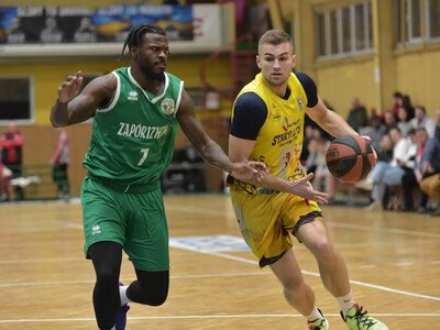 Антон Мусієнко відновить ігрову кар’єру у команді Вищої ліги